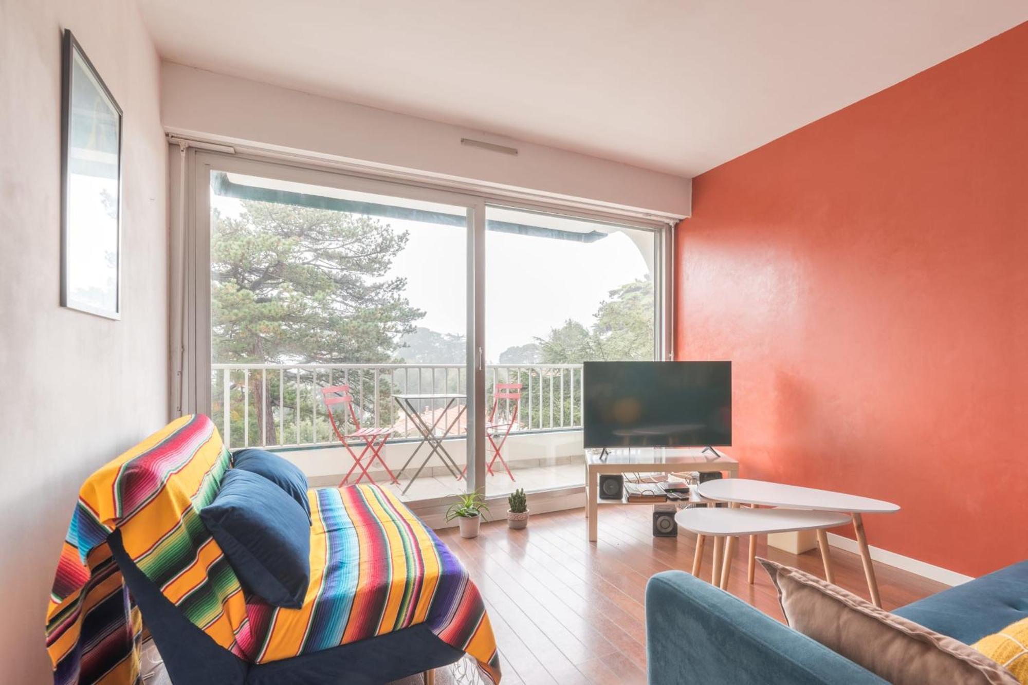 Appartement A 200M De Thalassospa Pornic Exterior photo